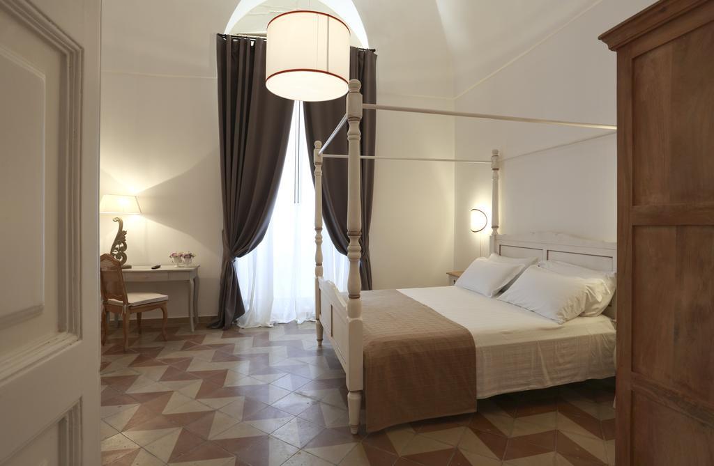 Santa Marta Suites & Apartments Lecce Værelse billede