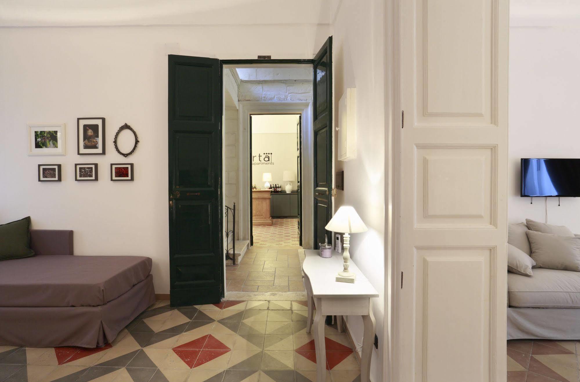 Santa Marta Suites & Apartments Lecce Eksteriør billede