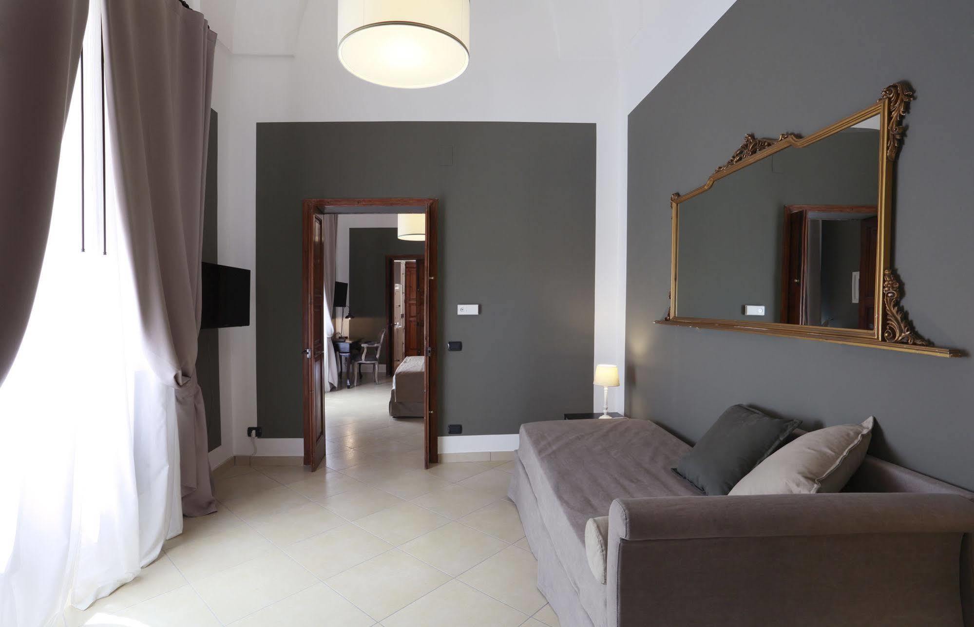 Santa Marta Suites & Apartments Lecce Eksteriør billede