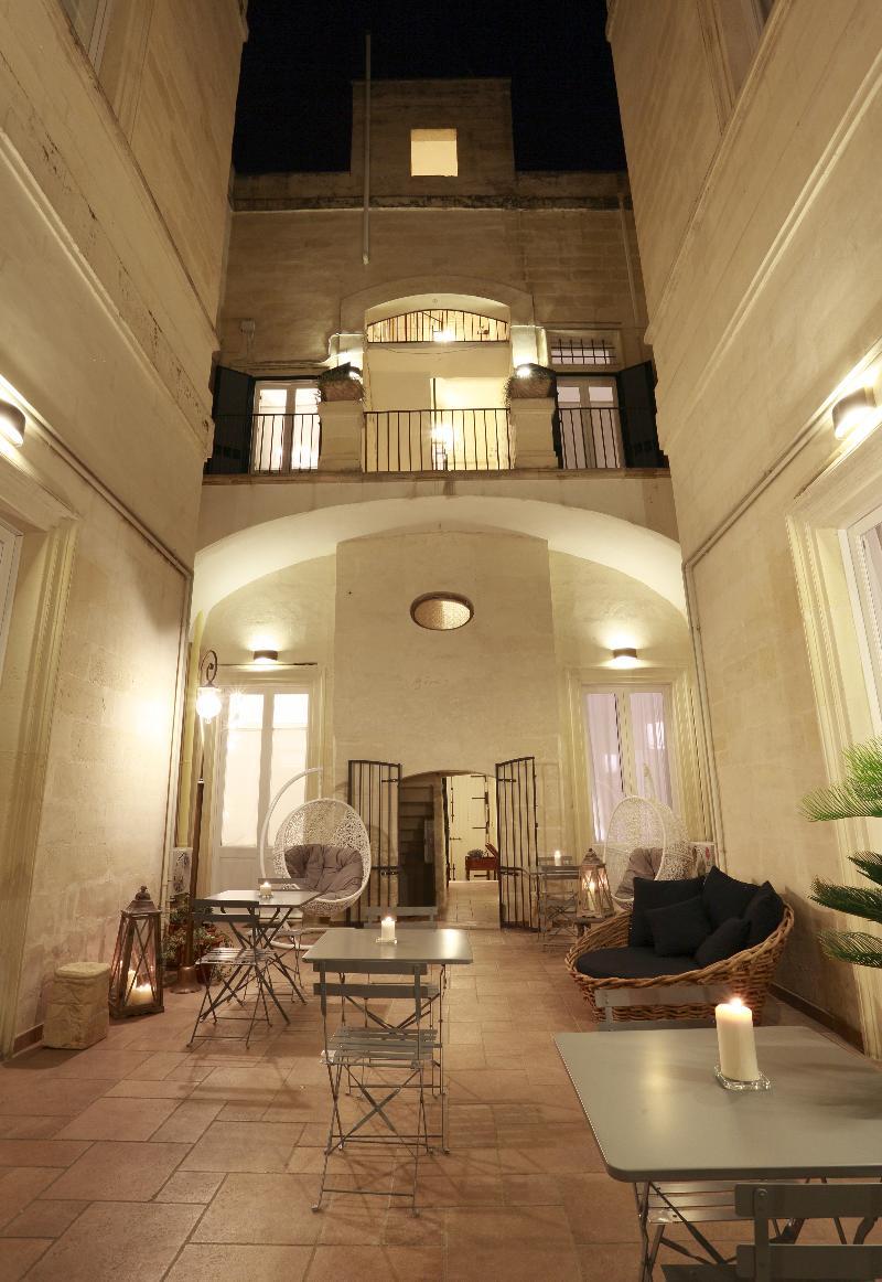 Santa Marta Suites & Apartments Lecce Eksteriør billede